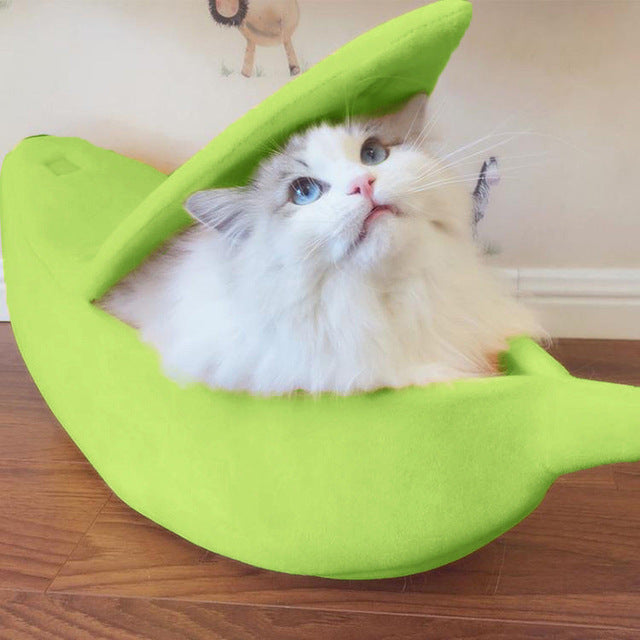 Fluffy Warm Banana Shape Bed